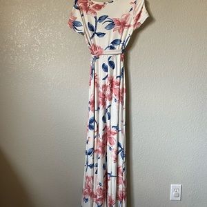 White floral maxi dress